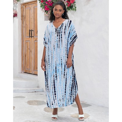 Women's Plus Size Floral Kaftan Maxi Dress Swim Cover Up for Resort Wear Women's Plus Size Bohemian Floral Kaftan Maxi Dress as Swim Cover Up for Resort Vacation